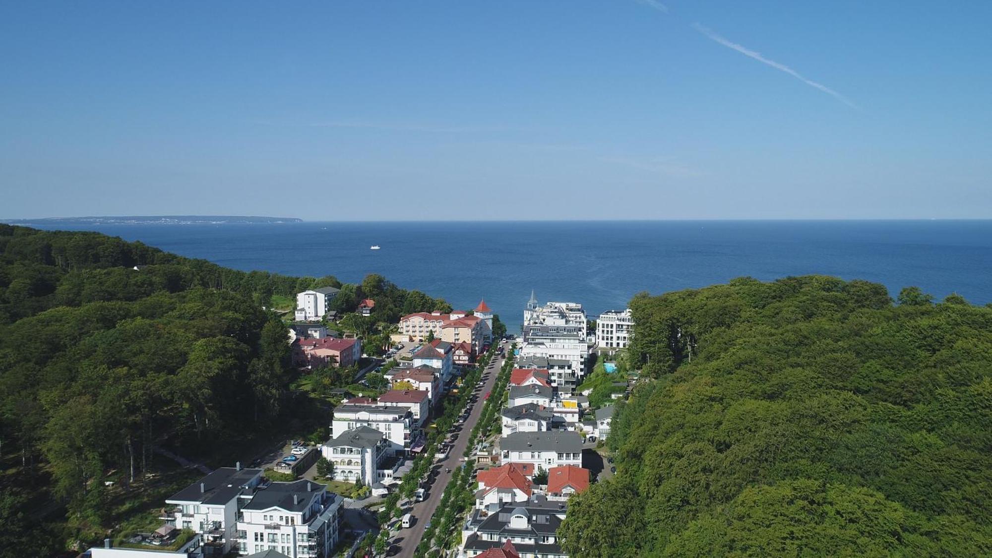 Haus Baltic 12 Mit Balkon - Zentrale Lage Im Ostseebad Sellin ภายนอก รูปภาพ